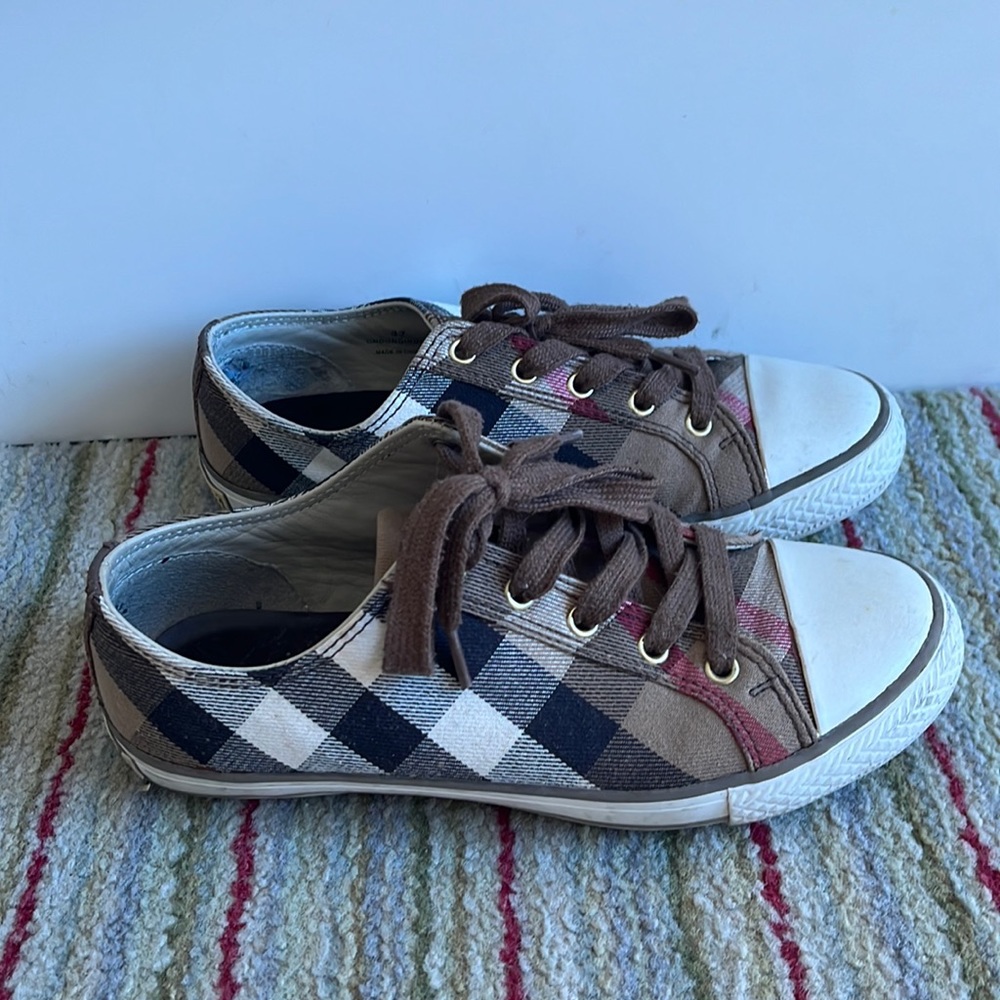 Burberry Plaid tennis shoes